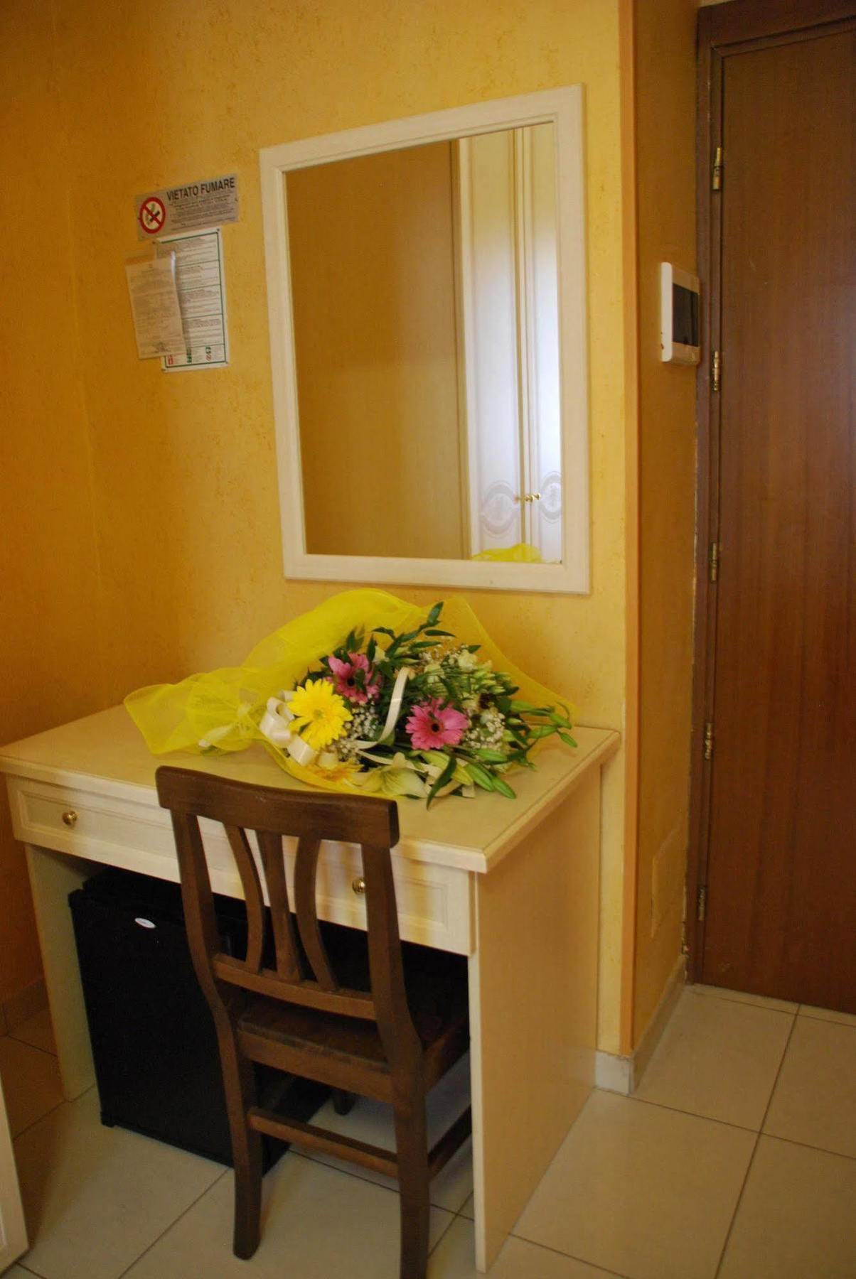 Hotel Antico 2*
